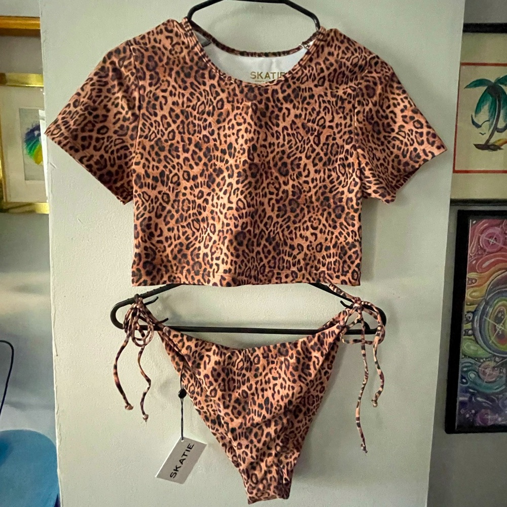 NWT Skatie Vera Bottoms, NWOT Piper Top in KUALOA